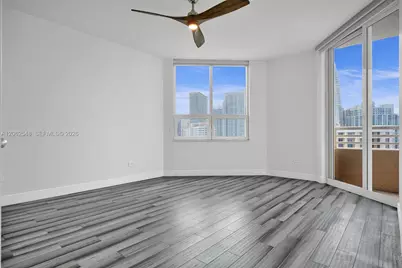 808 Brickell Key Dr #3007, Miami, FL 33131 - Photo 10