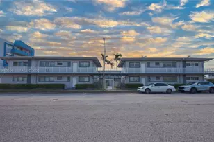 350 75th St, Miami Beach, FL 33141 - Photo 24