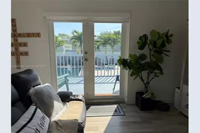 2401 SW 83rd Ave, Miami, FL 33155 - Photo 10