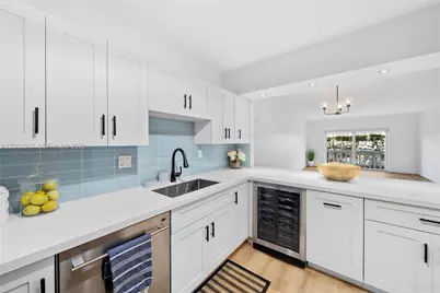 100 Edgewater Dr #138, Coral Gables, FL 33133 - Photo 6