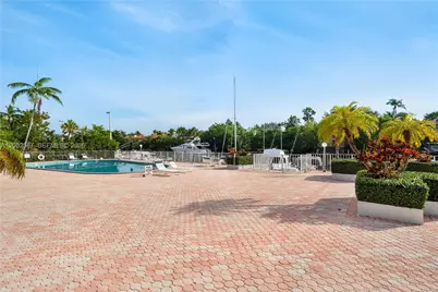 100 Edgewater Dr #138, Coral Gables, FL 33133 - Photo 48