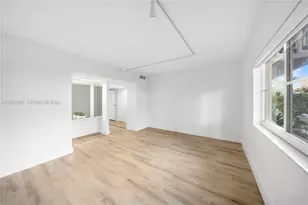 100 Edgewater Dr, Coral Gables, FL 33133 - Photo 28