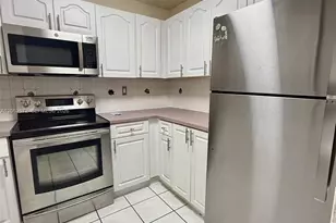 5625 W 20th Ave, Hialeah, FL 33012 - Photo 22