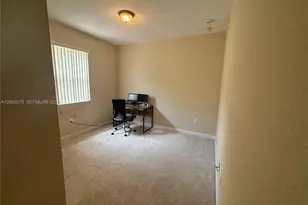 1015 NE 208th St, Miami, FL 33179 - Photo 20