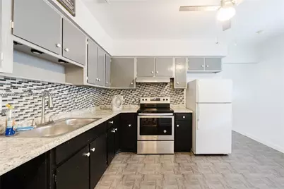 5737 Grant St #3, Hollywood, FL 33021 - Photo 4