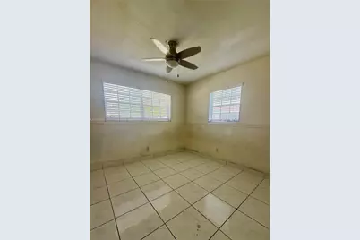 7710 NW 5th St, Pembroke Pines, FL 33024 - Photo 14