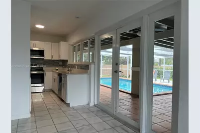 8830 SW 200th St, Cutler Bay, FL 33157 - Photo 4