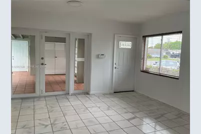 8830 SW 200th St, Cutler Bay, FL 33157 - Photo 2