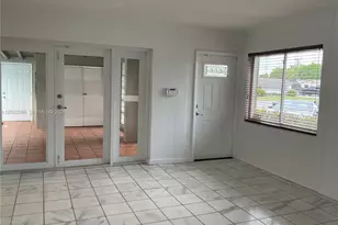 8830 SW 200th St, Cutler Bay, FL 33157 - Photo 2