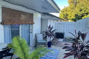 1959 SE 3rd St, Deerfield Beach, FL 33441 - Photo 6