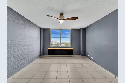 301 174th St #2205, Sunny Isles Beach, FL 33160 - Photo 26