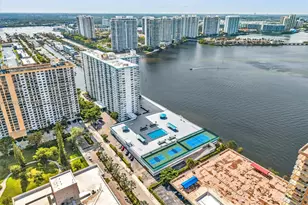301 174th St, Sunny Isles Beach, FL 33160 - Photo 50