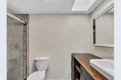301 174th St #2205, Sunny Isles Beach, FL 33160 - Photo 24