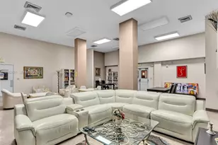 301 174th St, Sunny Isles Beach, FL 33160 - Photo 34