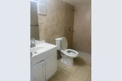 1752 NW 55th Ave #203, Lauderhill, FL 33313 - Photo 12