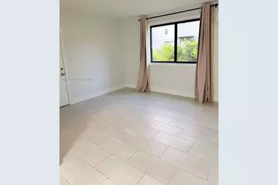 310 NE 78th St #3, Miami, FL 33138 - Photo 1
