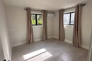 310 NE 78th St, Miami, FL 33138 - Photo 2