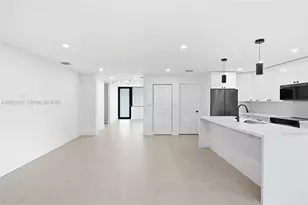 6421 SW 59th Ave, South Miami, FL 33143 - Photo 16