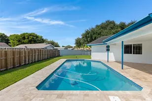 2760 SW 86th Way, Davie, FL 33328 - Photo 6