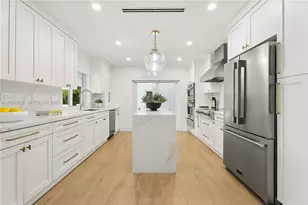 14270 SW 74th Ct, Palmetto Bay, FL 33158 - Photo 16