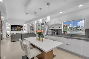 10867 NW 59th St, Doral, FL 33178 - Photo 8