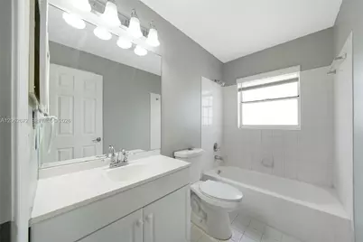 18946 NW 10th St, Pembroke Pines, FL 33029 - Photo 24