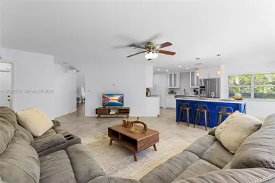 16745 NW 12th Ct, Pembroke Pines, FL 33028 - Photo 14