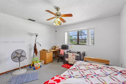 10501 SW 140th St, Miami, FL 33176 - Photo 32