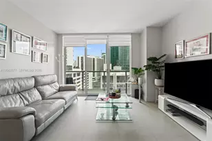 500 Brickell Ave, Miami, FL 33131 - Photo 20