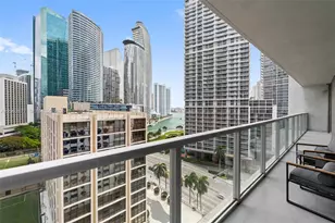 500 Brickell Ave, Miami, FL 33131 - Photo 38
