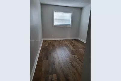 35 NE 13th St #1, Fort Lauderdale, FL 33304 - Photo 12