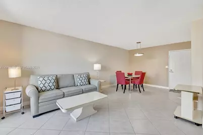 3113 S Ocean Dr #804, Hallandale Beach, FL 33009 - Photo 16
