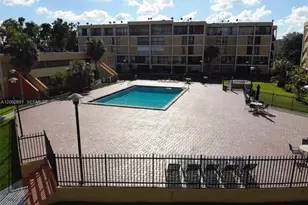 9240 Fontainebleau Blvd, Miami, FL 33172 - Photo 20
