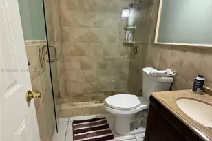 9240 Fontainebleau Blvd, Miami, FL 33172 - Photo 8