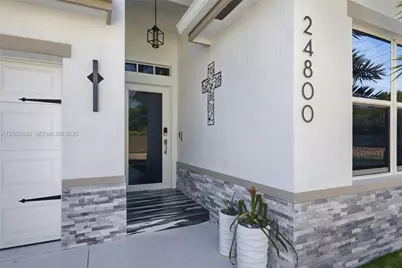 24800 SW 122nd Pl, Homestead, FL 33032 - Photo 4