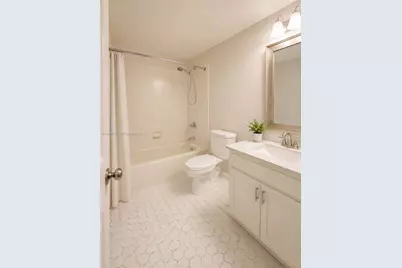 12035 NE 2nd Ave #A310, North Miami, FL 33161 - Photo 4