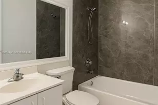 8170 NW 10th St, Miami, FL 33126 - Photo 8