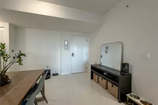 7825 NW 107th Ave, Doral, FL 33178 - Photo 12