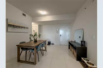 7825 NW 107th Ave #301, Doral, FL 33178 - Photo 8