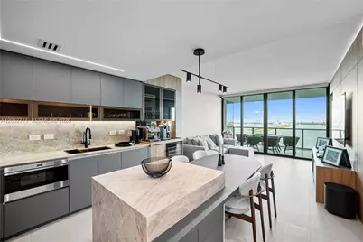 3131 NE 7th Ave #2805, Miami, FL 33137 - Photo 2