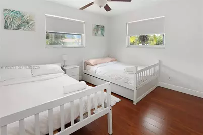 1102 N 13th Ave, Hollywood, FL 33019 - Photo 22