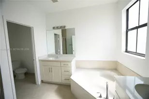 10440 NW 61 Ln., Doral, FL 33178 - Photo 10