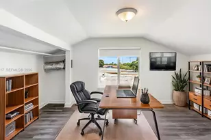 117 E 10th St, Hialeah, FL 33010 - Photo 4