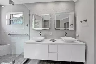 426 SE 5th St, Dania Beach, FL 33004 - Photo 24