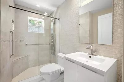 426 SE 5th St, Dania Beach, FL 33004 - Photo 38