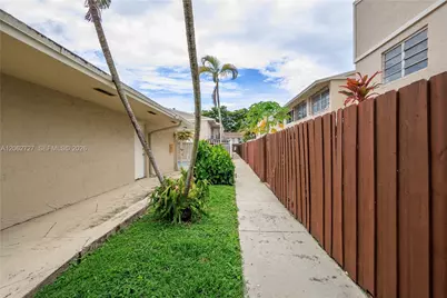 15680 SW 82nd Cir Ln #8-8, Miami, FL 33193 - Photo 4