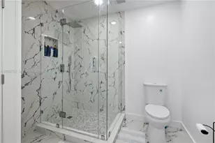 15680 SW 82nd Cir Ln, Miami, FL 33193 - Photo 40