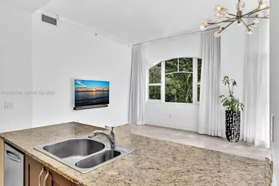 20000 E Country Club Dr #110, Aventura, FL 33180 - Photo 14