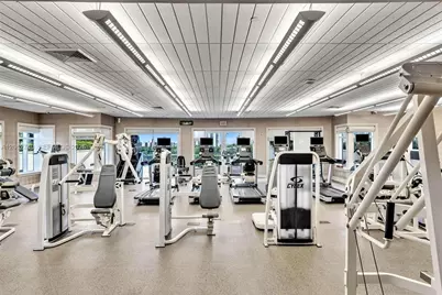 20000 E Country Club Dr #110, Aventura, FL 33180 - Photo 40