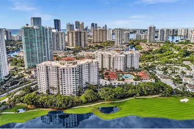 20000 E Country Club Dr #110, Aventura, FL 33180 - Photo 50